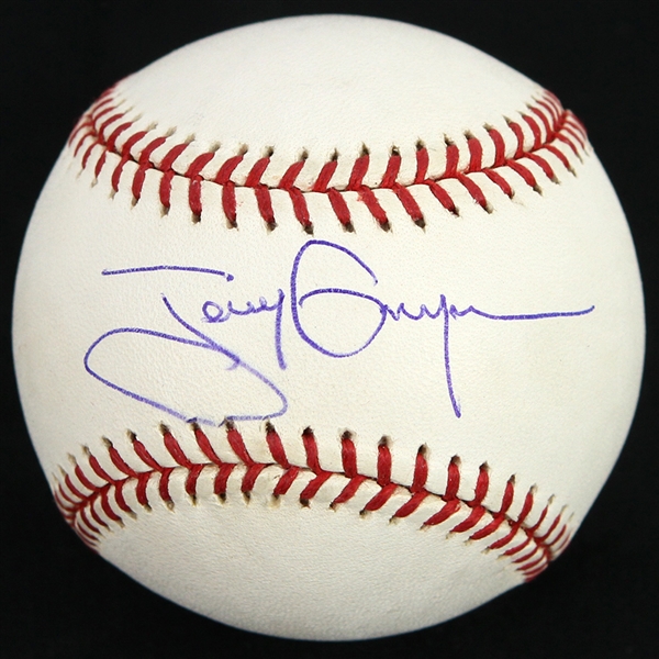 1999-2014 Tony Gwynn San Diego Padres Autographed OMLB Baseball (JSA) (MEARS LOA)