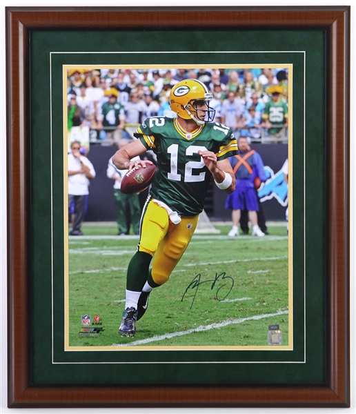 Aaron Rodgers Signed 16" x 20" Framed Photo (JSA)