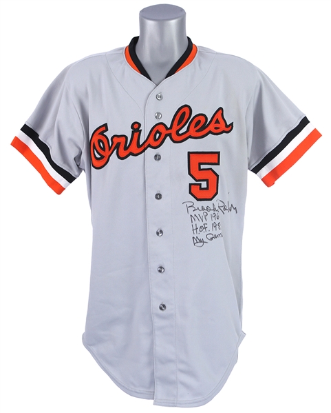 1974-77 Brooks Robinson Baltimore Orioles Signed Salesman Sample Road Jersey (JSA)