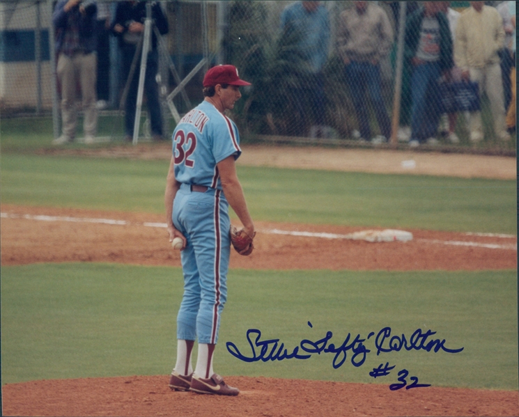 1972-1986 Steve Carlton Philadelphia Phillies Autographed Colored 8x10 Photo (JSA)