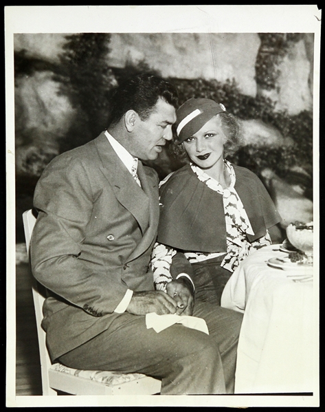 1933 Jack Dempsey w/ Wife Hannah Williams Original 7"x 9" Photo