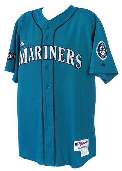 2011 (June 3) Justin Smoak Seattle Mariners Signed Game Worn Alternate Jersey (MEARS LOA / JSA / MLB Hologram) Home Run Jersey