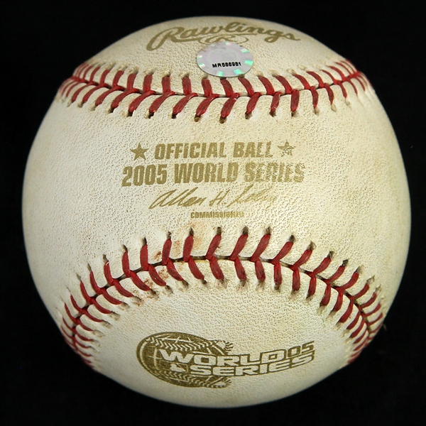2005 (October 26) Chicago White Sox Houston Astros OWS Selig World Series Game 4 Used Baseball (MEARS LOA/MLB Hologram)