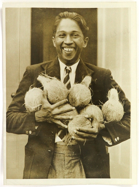 1948 Albert Perera w/ Coconuts 6x8 Photo