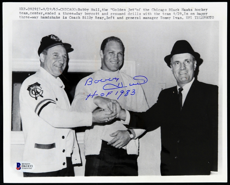 1965 Bobby Hull Chicago Blackhawks Signed 8" x 10" Wire Photo (Beckett Authentication)