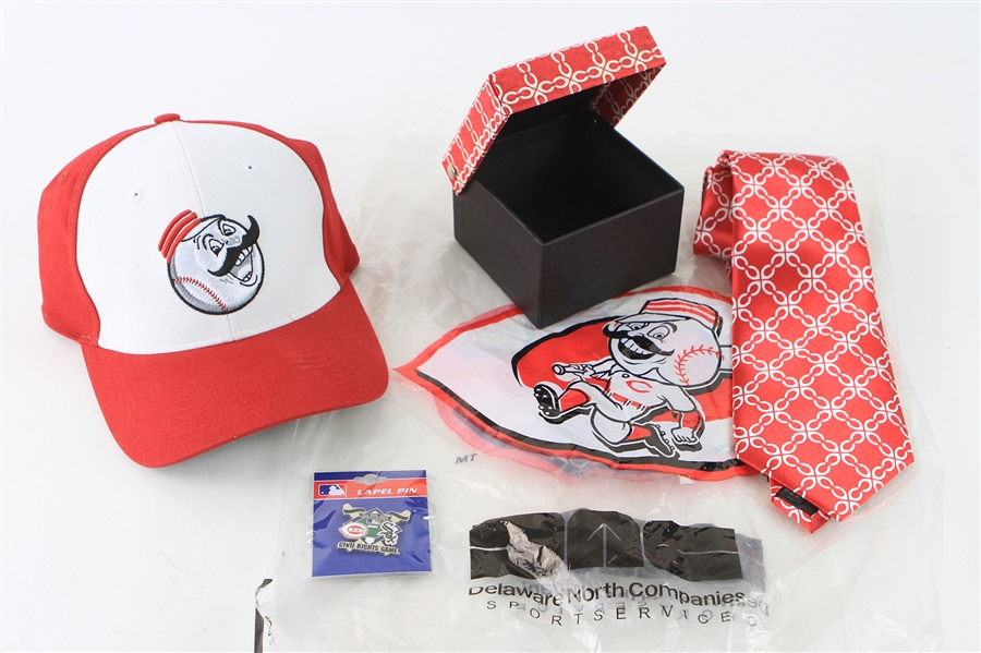 2009 Cincinnati Reds Memorabilia Collection - Lot of 4 w/ Cap, Tie, Pin & Bag