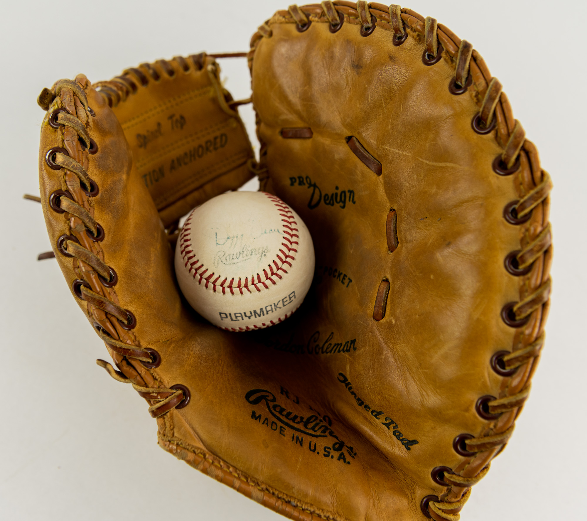 Lot Detail - 1960&#39;s-70&#39;s Dizzy Dean St. Louis Cardinals Signed Baseball & Store Model First Base ...