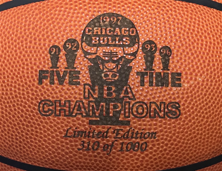 1997 Chicago Bulls Five Time NBA Champions ONBA Stern Commemorative Basketball (310/1000)