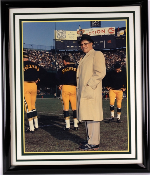 1960s Vince Lombardi Green Bay Packers 22" x 26" Framed Photo 