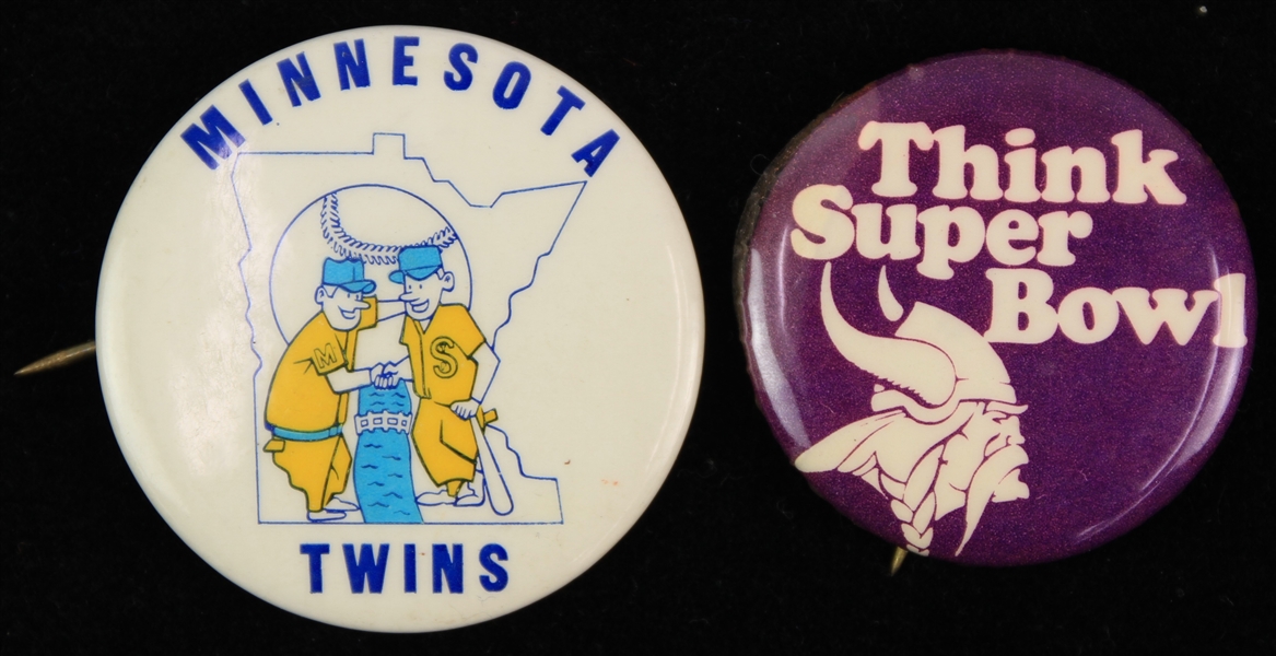 1970s Minnestoa Twins & Vikings Pinback Buttons - Lot of 2