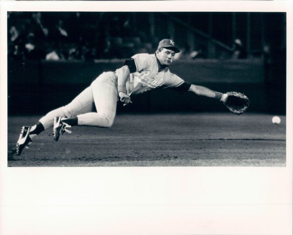 1986 George Brett Kansas City Royals "The Sporting News Collection Archives" Original Type 1 8"x10" Photo (Sporting News Collection Hologram/MEARS Type 1 Photo LOA)