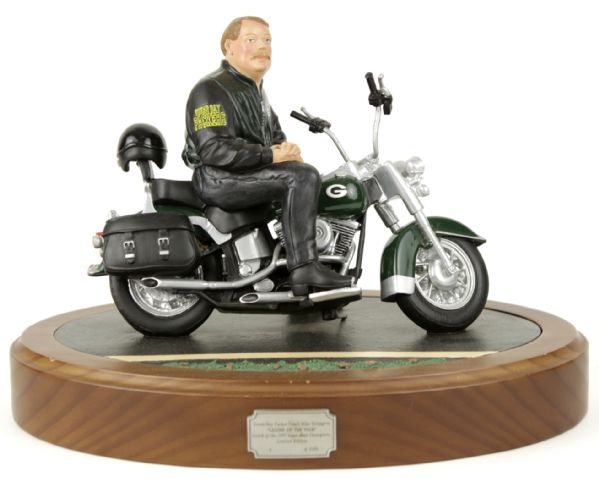 1997 Mike Holmgren Green Bay Packers "Leader of the Pack" Statue
