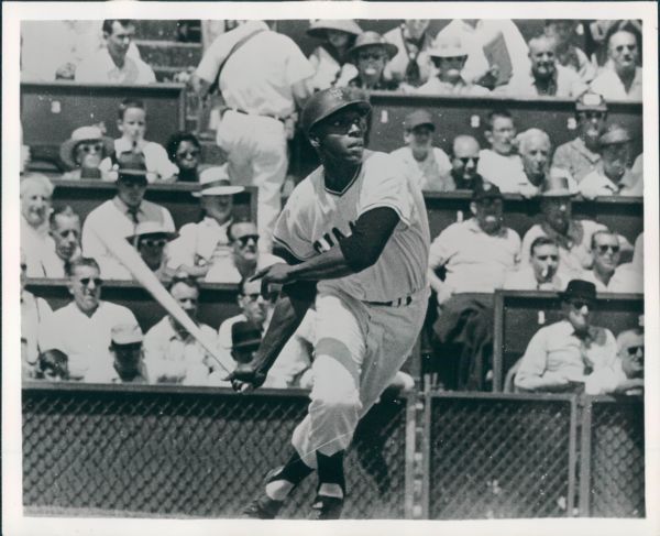 1959 Willie McCovey San Francisco Giants "The Sporting News Collection Archives" Original Type 1 8"x10" Photo (Sporting News Collection Hologram/MEARS Type 1 Photo LOA)