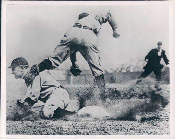 1910 depiction Ty Cobb Detroit Tigers Charles Conlon Original Studio Print "The Sporting News Collection Archives" Original 8" x 10" Photo (Sporting News Collection Hologram/MEARS Type 1 Photo LOA) 