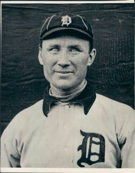 1914-17 circa Hughie Jennings Detroit Tigers George Burke "The Sporting News Collection Archives" 1930s George Burke 8" x 10" Photo (Sporting News Collection Hologram/MEARS Photo LOA)