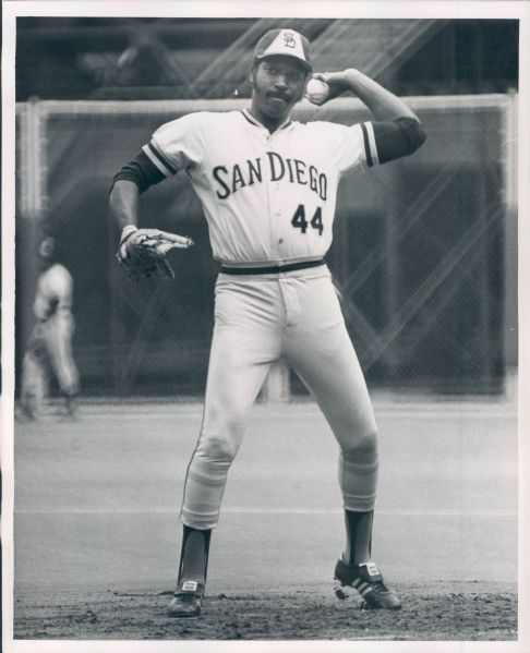 1975 Willie McCovey San Diego Padres "The Sporting News Collection Archives" Original Type 1 8"x10" Photo (Sporting News Collection Hologram/MEARS Type 1 Photo LOA)
