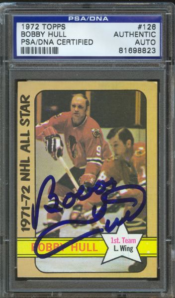 1972 Topps Bobby Hull #126 Signed Card (PSA/DNA)