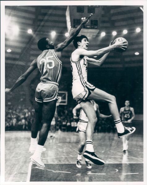 1967 Pete Maravich LSU "The Sporting News Collection Archives" Original Type 1 8" x 10" Photo (Sporting News Collection Hologram/MEARS Type 1 Photo LOA) w/Acetate Negative