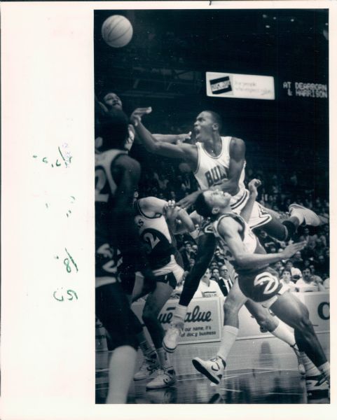 1987 Michael Jordan Chicago Bulls vs. Doc Rivers "Chicago Sun-Times" Original Type 1 Photo (Sun Times Hologram/MEARS Type 1 Photo LOA)