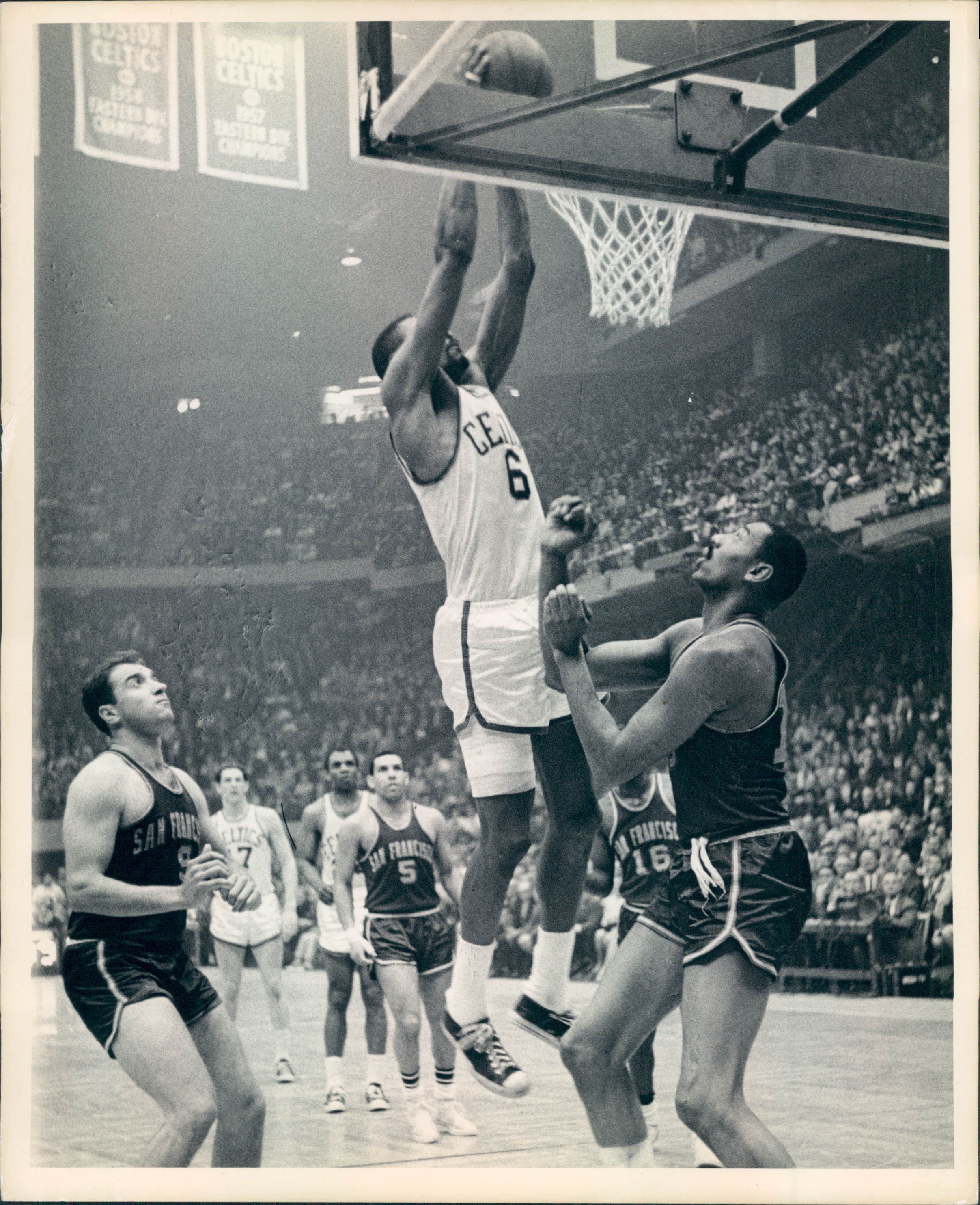 Wilt Chamberlain Philadelphia Warriors Bill Russell Boston Celtics 8 X 10  Photo