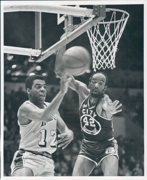 1969 Nate Thurmond San Francisco Warriors The Sporting News Collection Archives" Original Type 1 8" x 10" Photo (Sporting News Collection Hologram/MEARS Type 1 Photo LOA)