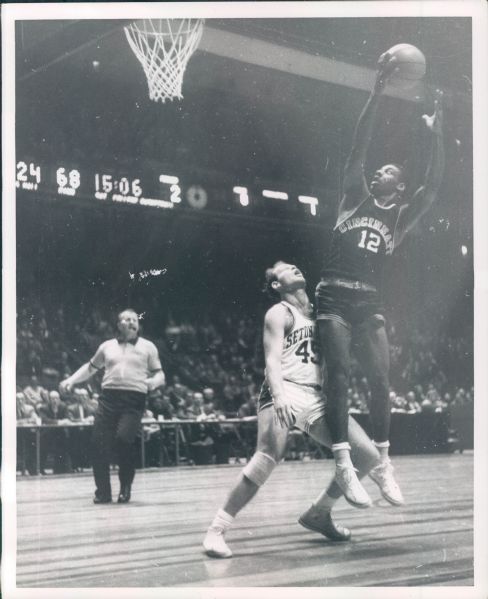 1958 Oscar Robertson University of Cincinnati Type 1 8"x10" Photo SPORT Magazine Collection Hologram (MEARS Type 1 Photo LOA)