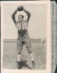1928 Red Grange Chicago Bears "Chicago Sun-Times" Original Type 1 5" x 7 1/2" Photo (Sun Times Hologram/MEARS Type 1 Photo LOA)