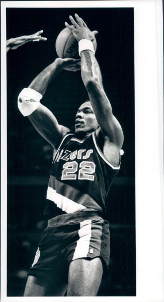 1989 Clyde Drexler Portland Trailblazers "The Sporting News Collection Archives" Original Type 1 6"x10" Photo (Sporting News Collection Hologram/MEARS Type 1 Photo LOA)