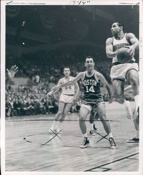 1963 Bob Cousy Boston Celtics "TSN Collection Archives" Original Type 1 8" x 10" Photo (Sporting News Collection Hologram/MEARS Type 1 Photo LOA)