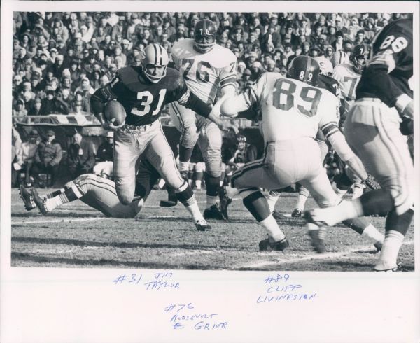 1960s Jim Taylor Green Bay Packers "The Sporting News Collection Archives" Original Type 1 8"x10" Photo (Sporting News Collection Hologram/MEARS Type 1 Photo LOA)