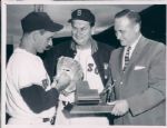 1951-80 Rawlings Gold Glove The Sporting News Collection Archives Original Type 1 8 x 10 Photo (Sporting News Collection Hologram/MEARS Type 1 Photo LOA) - Lot of 6