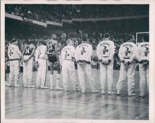 1959-62 circa Wilt Chamberlain Philadelphia Warriors "The Sporting News Collection Archives" Original Type 1 7" x 9" Photo (Sporting News Collection Hologram/MEARS Type 1 Photo LOA)