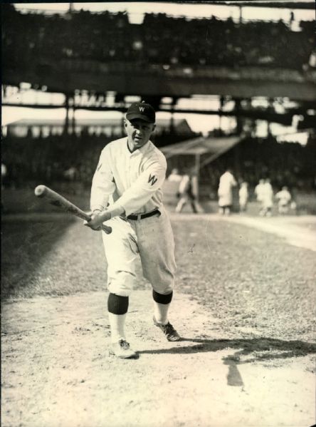 1923-25 circa Nemo Leibold Washington Senators "The Sporting News Collection Archives" Original Type 1 6" x 8" Photo (Sporting News Collection Hologram/MEARS Type 1 Photo LOA)