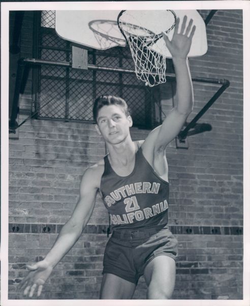 1950 Bill Sharman USC Trojans "The Sporting News Collection Archives" Original Type 1 8"x10" Photo (Sporting News Collection Hologram/MEARS Type 1 Photo LOA)