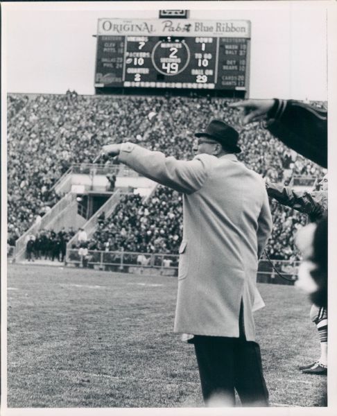 1960s Vince Lombardi Green Bay Packers Original Type 1 8" x 10" Photo - Green Bay Press Gazette