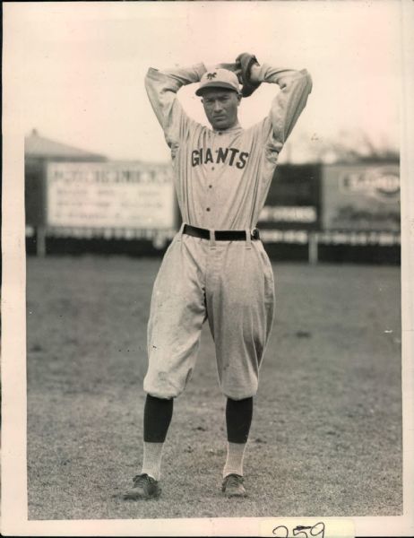 1918 Jesse Barnes New York Giants "The Sporting News Collection Archives" Original Type 1 6.5" x 8.5" Photo (Sporting News Collection Hologram/MEARS Type 1 Photo LOA)