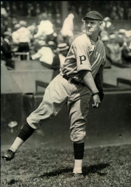 1925 Ray Kremer Pittsburgh Pirates "The Sporting News Collection Archives" Original Type 1 Photo (Sporting News Collection Hologram/MEARS Type 1 Photo LOA)