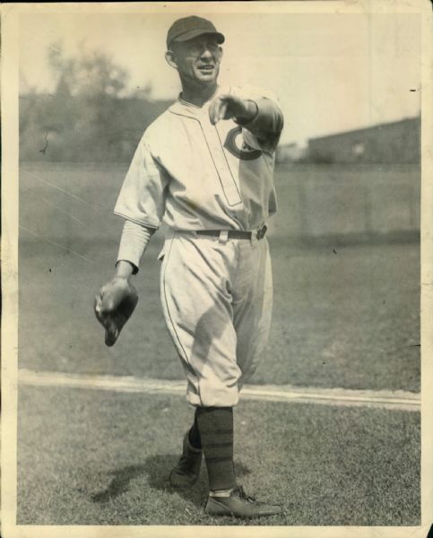1927-29 Art Nehf Chicago Cubs "The Sporting News Collection Archives" Original Type 1 8" x 10" Photo (Sporting News Collection Hologram/MEARS Type 1 Photo LOA)