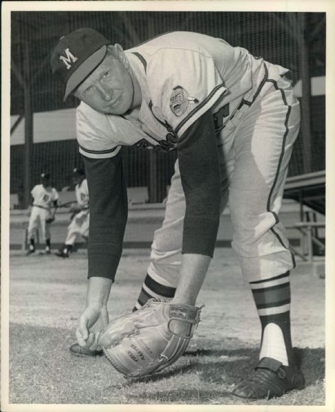 1957-60 Red Schoendienst Milwaukee Braves "The Sporting News Collection Archives" Original Type 1 8" x 10" Photos (The Sporting News Collection Hologram/MEARS Original Type 1 Photo LOA) - Lot of 2