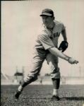 1937-38 circa Paul Derringer Cincinnati Reds "The Sporting News Collection Archives" Original Type 1 6.5" x 8.5" Photo (Sporting News Collection Hologram/MEARS Type 1 Photo LOA)