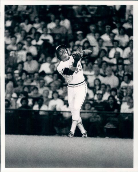 1983 Eddie Murray Baltimore Orioles "The Sporting News Collection" Original Type 1 8" x 10" Photos (Sporting News Collection Hologram/MEARS Type 1 Photo LOA) - Lot of 2