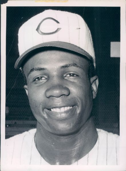 1959 Quintessential Frank Robinson Cincinnati Reds "The Sporting News Collectin Archives" Original Type 1 Photo (Sporting News Collection Hologram/MEARS Type 1 Photo LOA)