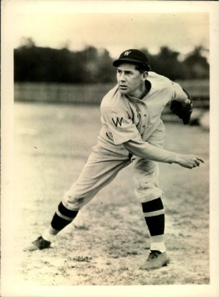 1930-32 circa Carl Fischer Washington Senators "The Sporting News Collection Archives" Original Type 1 5" x 7" Photo (Sporting News Collection Hologram/MEARS Type 1 Photo LOA)