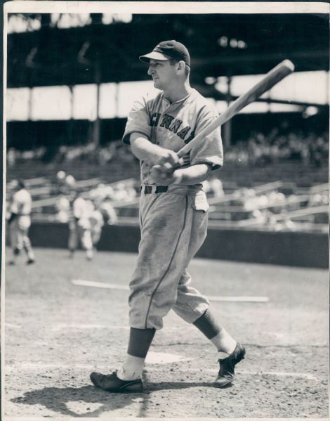 1932-41 circa Ernie Lombardi Cincinnati Reds George Burke "The Sporting News Collection Archives" Original Type 1 8" x 10" Photo (Sporting News Collection Hologram/MEARS Type 1 Photo LOA)