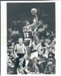 1989 Magic Johnson "The Sporting News Collection Archives" Original Type 1 8" x 10" Photo (Sporting News Collection Hologram/MEARS Type 1 Photo LOA)
