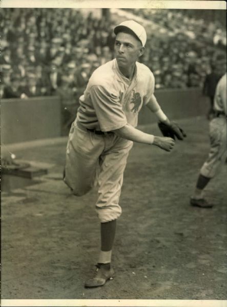 1921-23 circa Slim Harriss Philadelphia Athletics "The Sporting News Collection Archives" Original Type 1 6" x 8" Photo (Sporting News Collection Hologram/MEARS Type 1 Photo LOA)