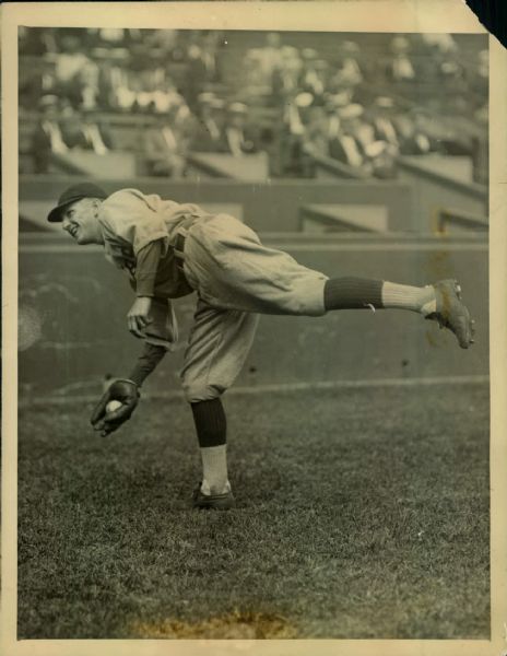1922 Cliff Heathcote Chicago Cubs "The Sporting News Collection Archives" Original Type 1 6.5" x 8.5" Photo (Sporting News Collection Hologram/MEARS Type 1 Photo LOA)