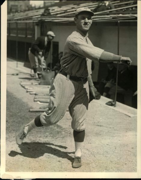 1921-25 circa Sam Bohne Cincinnati Reds "The Sporting News Collection Archives" Original Type 1 7" x 9" Photo (Sporting News Collection Hologram/MEARS Type 1 Photo LOA)
