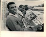 1961-77 Cassius Clay / Muhammad Ali Chicago Sun-Times Original Type 1 Photo (Chicago Sun-Times Hologram/MEARS Type 1 Photo LOA) - Lot of 12