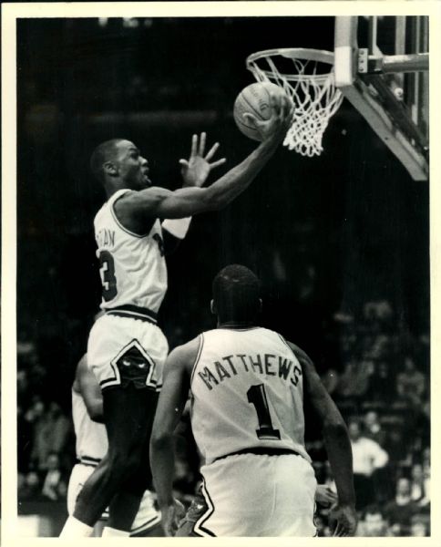 1985 Michael Jordan Chicago Bulls "Chicago Sun-Times" Original Type 1 8" x 10" Photo (Sun Times Hologram/MEARS Type 1 Photo LOA)